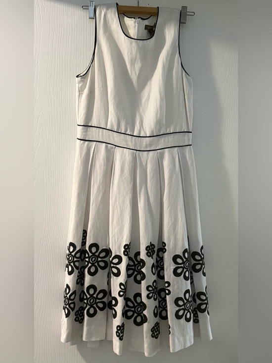 Kenar Dresses & Skirts - Kenar White Sleeveless Dress with Black Piping